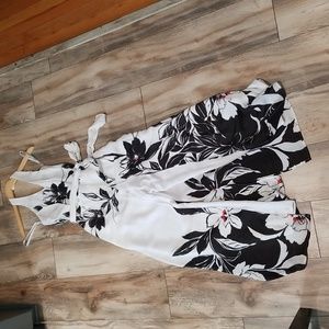 Joseph Ribkoff jumpsuit. Like new.